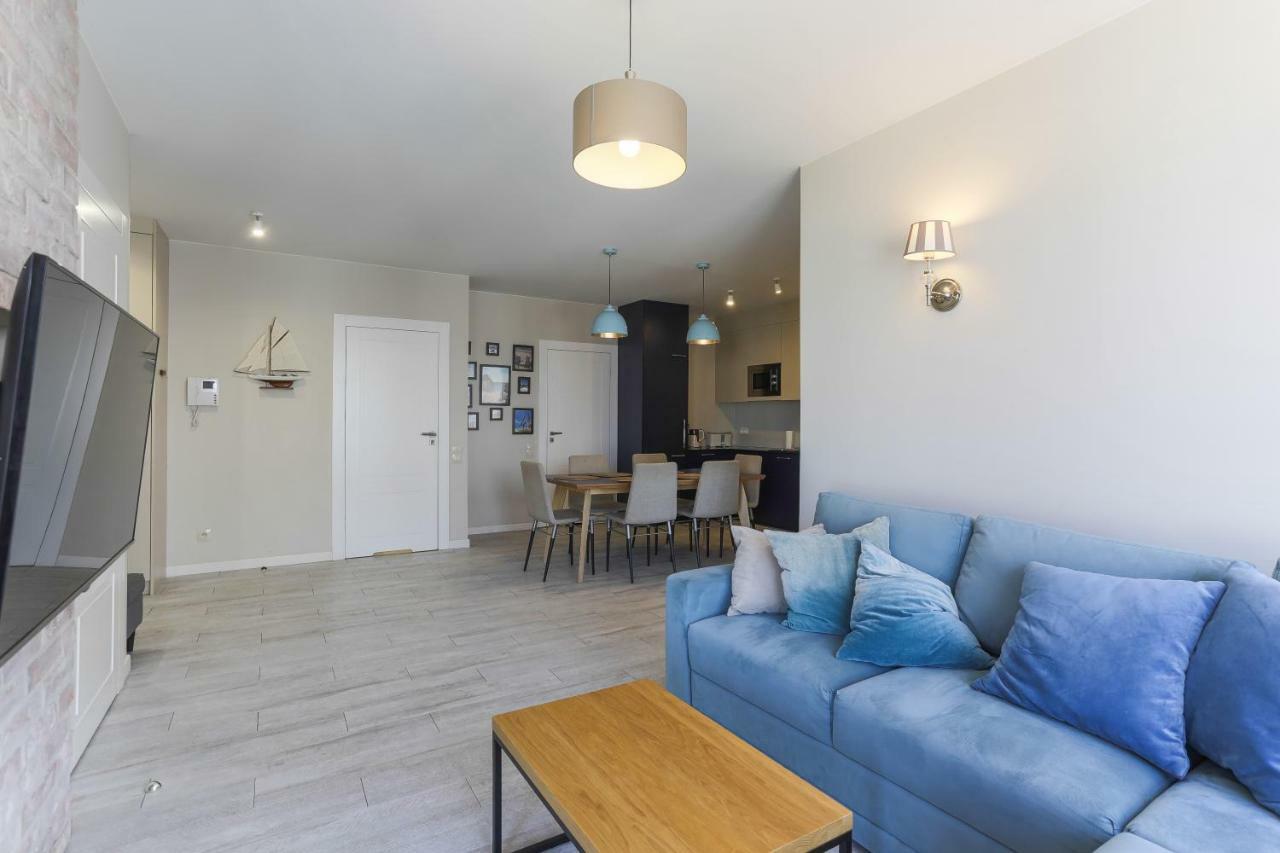 Unique Motlawa Riverbank Apartment Danzica Esterno foto